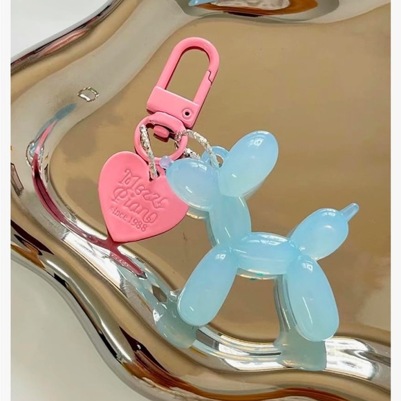 Baby blue ballon dog purse keychain clip on charm with pink heart New! - Picture 2 of 3